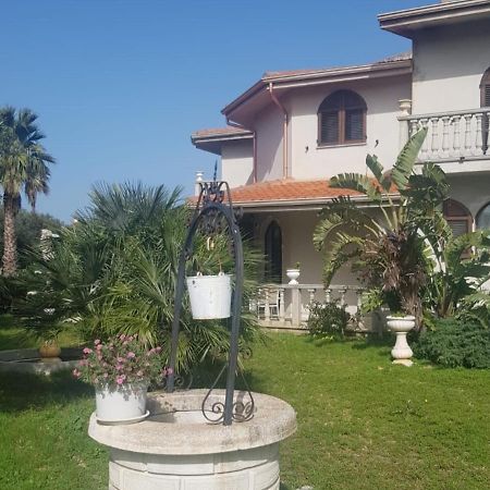 La Casa Delle Rose 2 Villa Giba Екстериор снимка