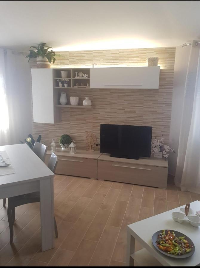 La Casa Delle Rose 2 Villa Giba Екстериор снимка