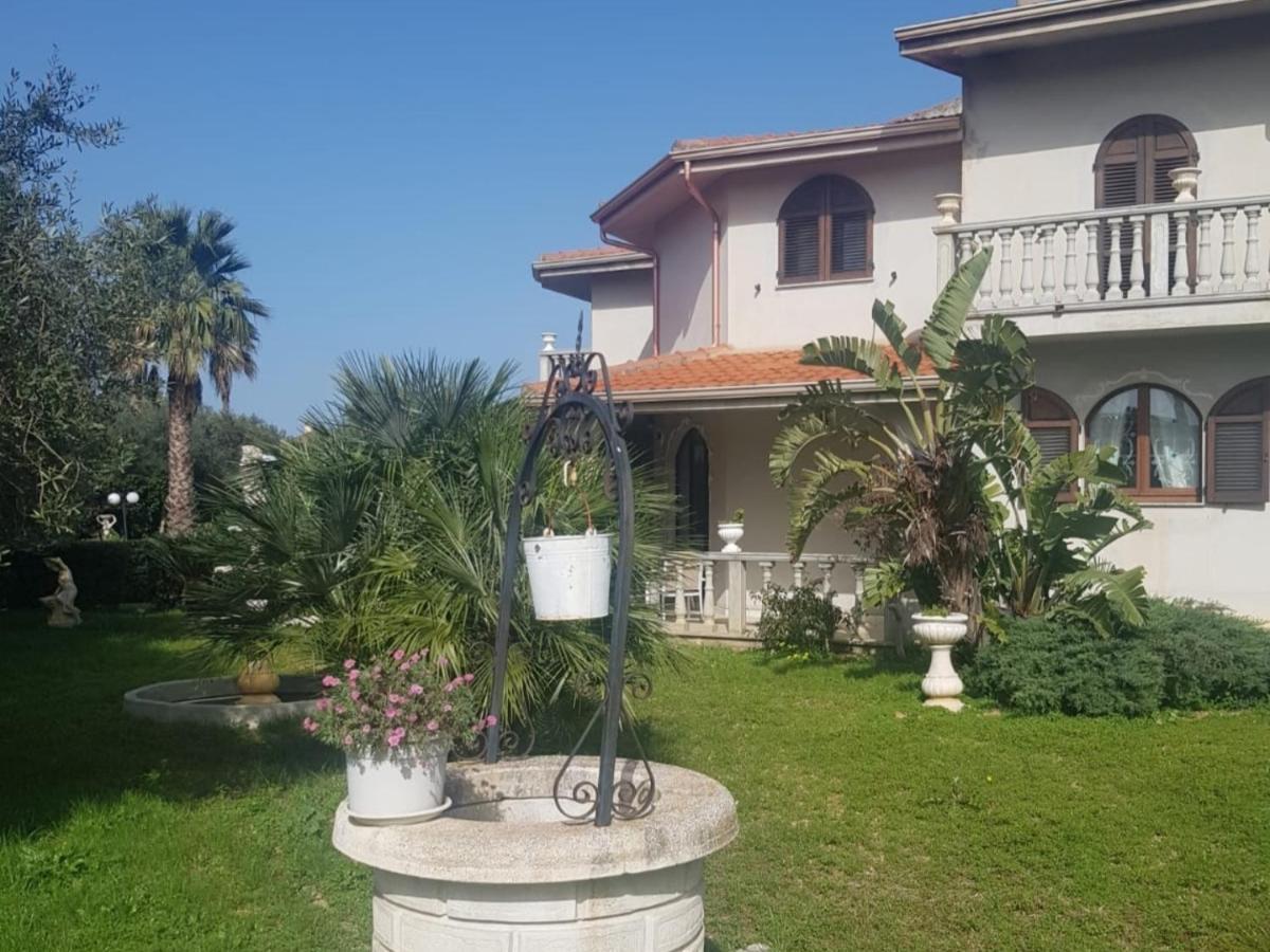 La Casa Delle Rose 2 Villa Giba Екстериор снимка